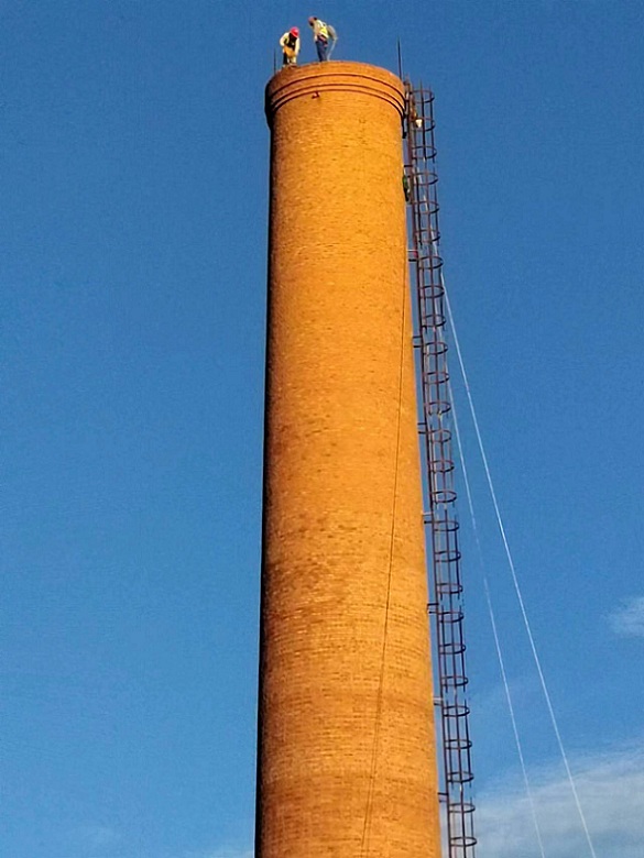 蘭州廢棄煙囪拆除:專業(yè)方法深度解析與選擇指南