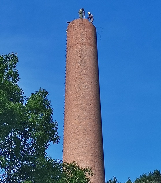 西寧煙囪拆除公司對(duì)安全問(wèn)題要注意哪些事項(xiàng)