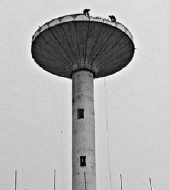 水塔拆除公司精湛技術(shù) 誠信服務(wù)